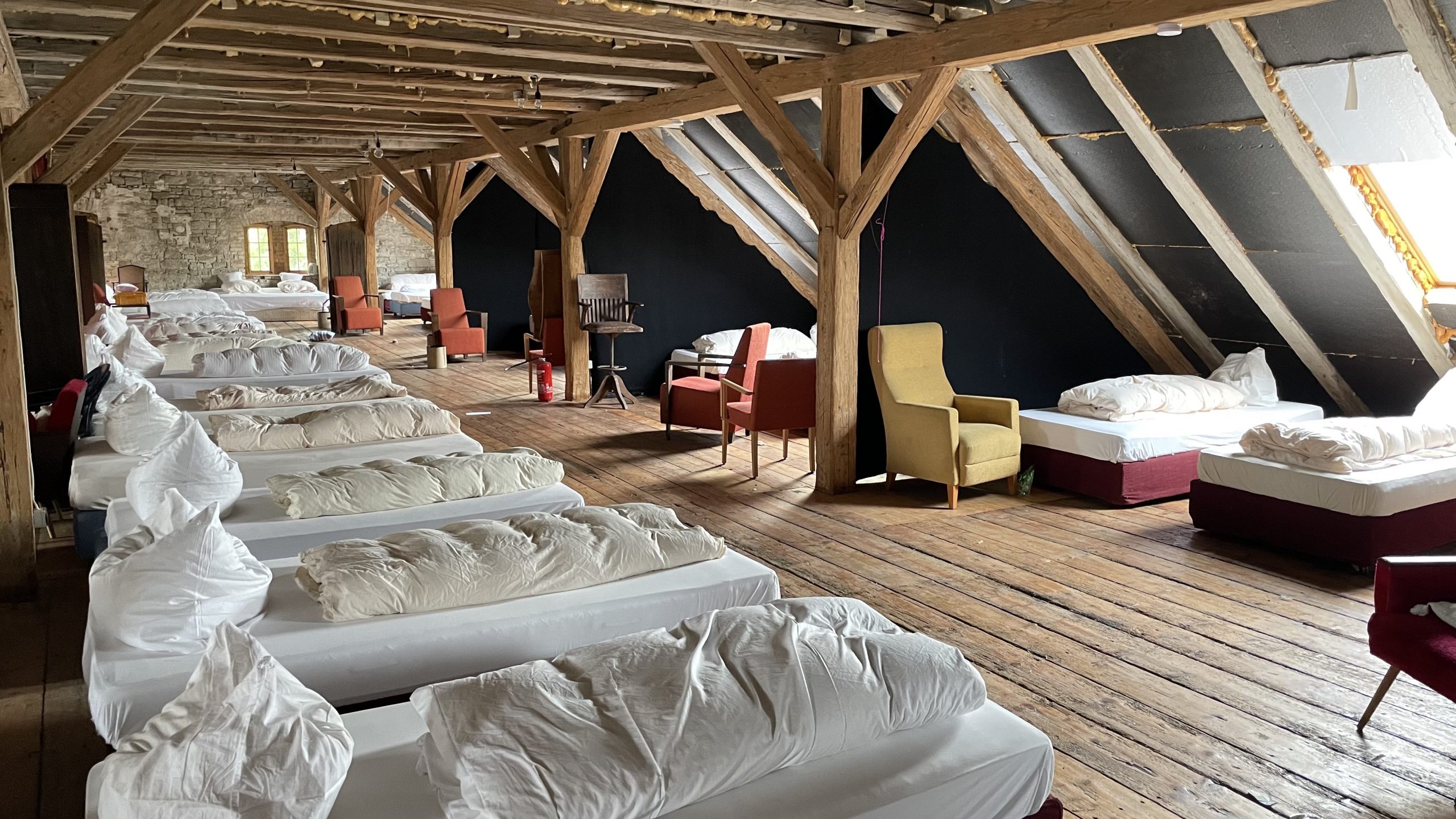 DORM Room | Scheune/Kneipe | 15 Beds - Image 2