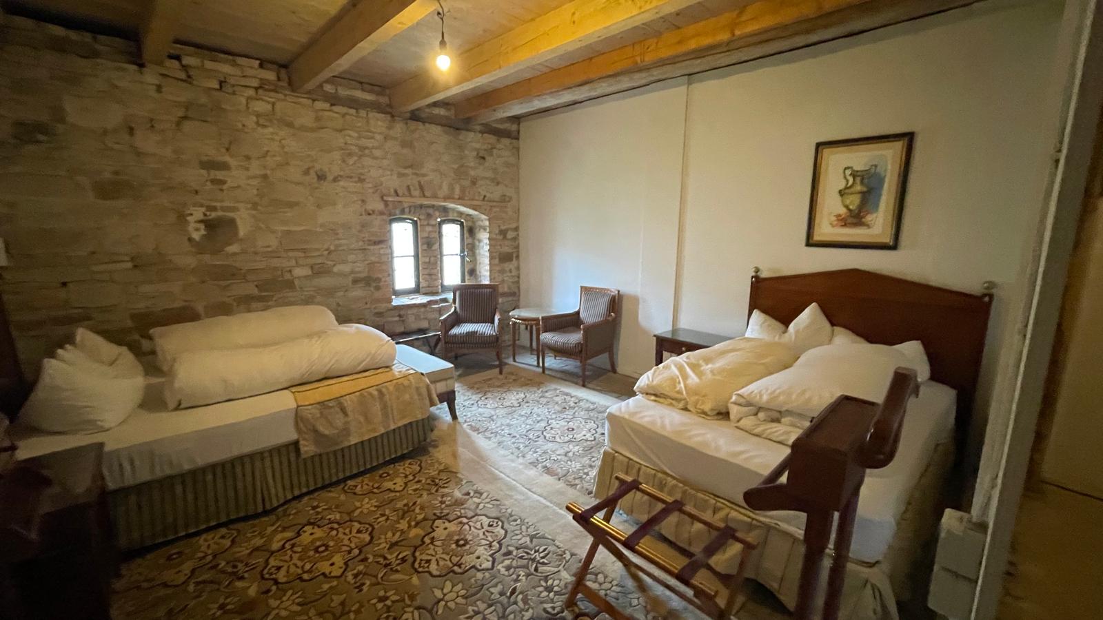 PRIVATE Room | Scheune 2 without bath | 2 Beds - Image 2